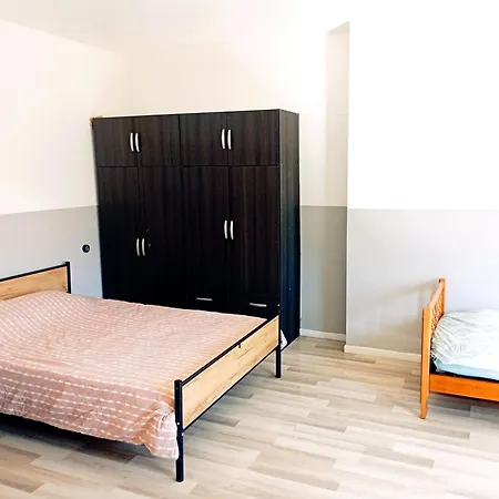 Magnifique Batisse Champenoise, Jardins, Billards, Parking * Ecury-sur-Coole