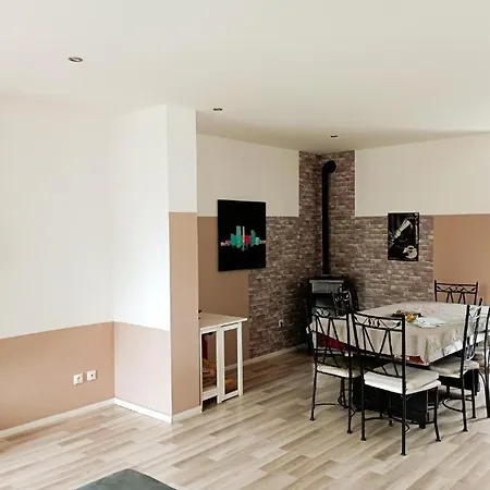 Magnifique Batisse Champenoise, Jardins, Billards, Parking Ecury-sur-Coole